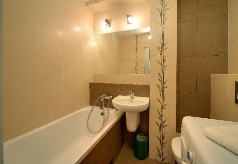 Trevilles Apartamenty - Granatowy シクラルスカ・ポレンバ エクステリア 写真